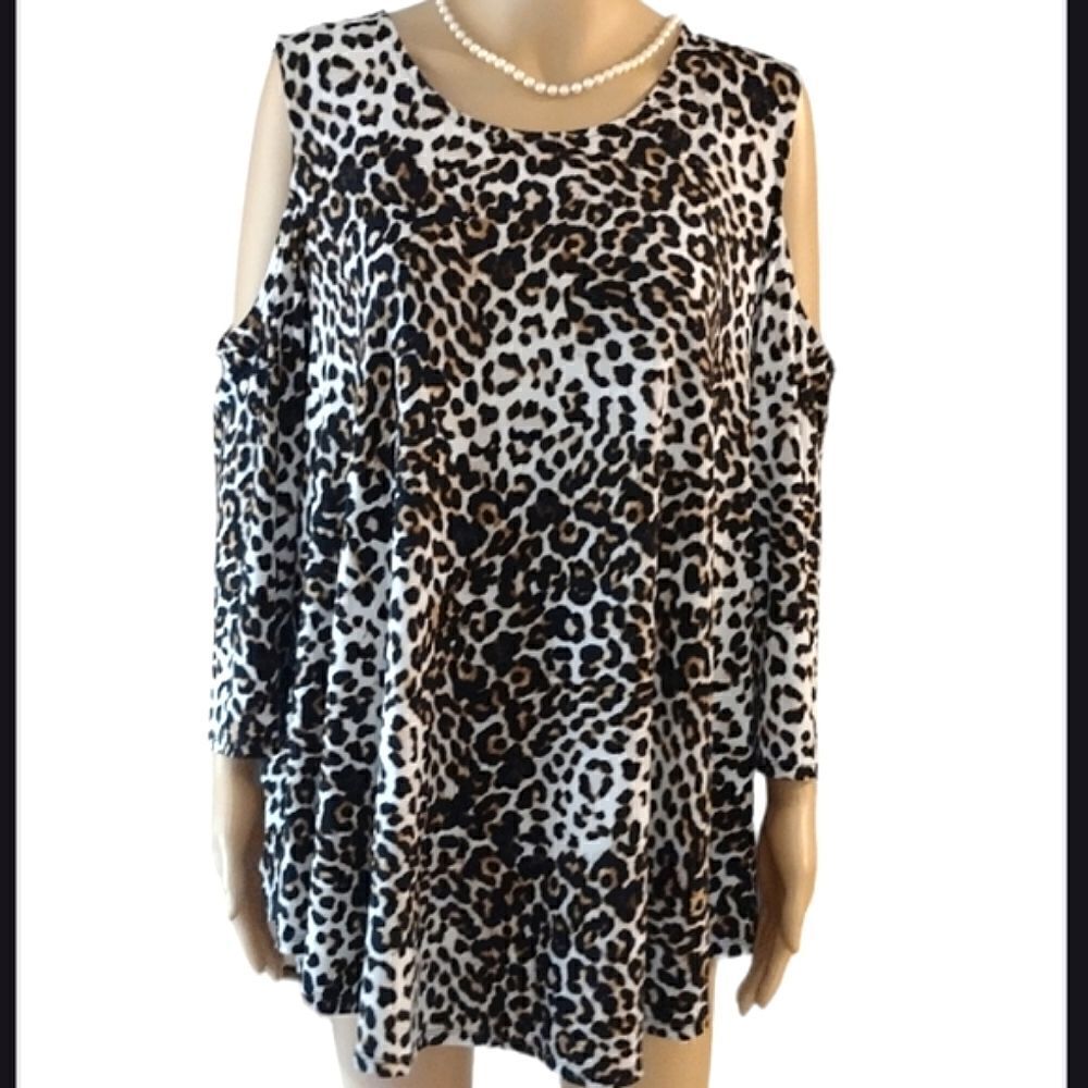 Chico's Women's Size 3 Leopard Animal Print Cutout Shoulder Flowy Blouse Top